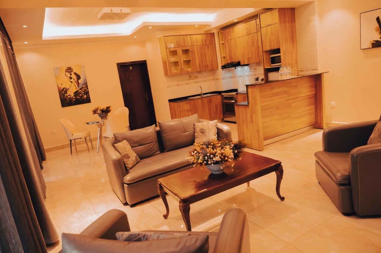 Madras Hotel And Apartments Kigali Bagian luar foto