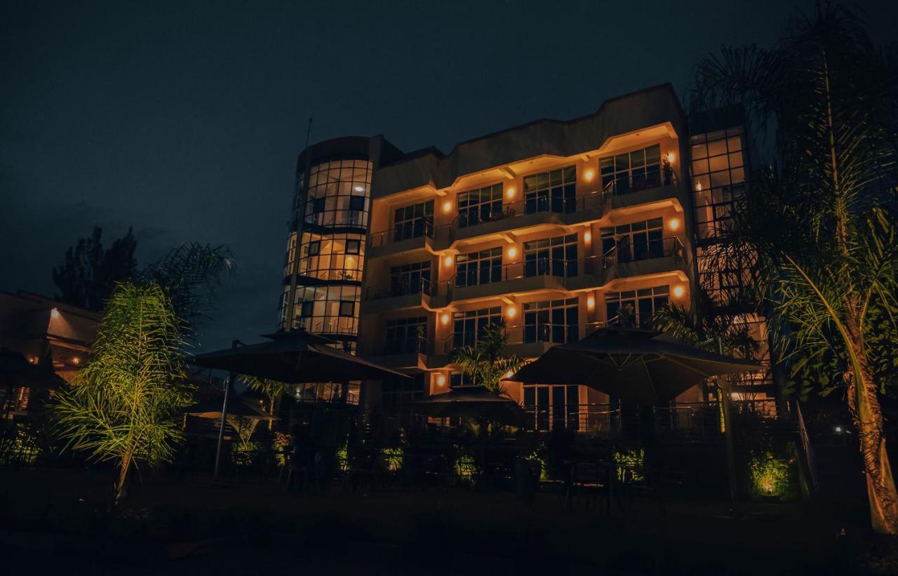 Madras Hotel And Apartments Kigali Bagian luar foto